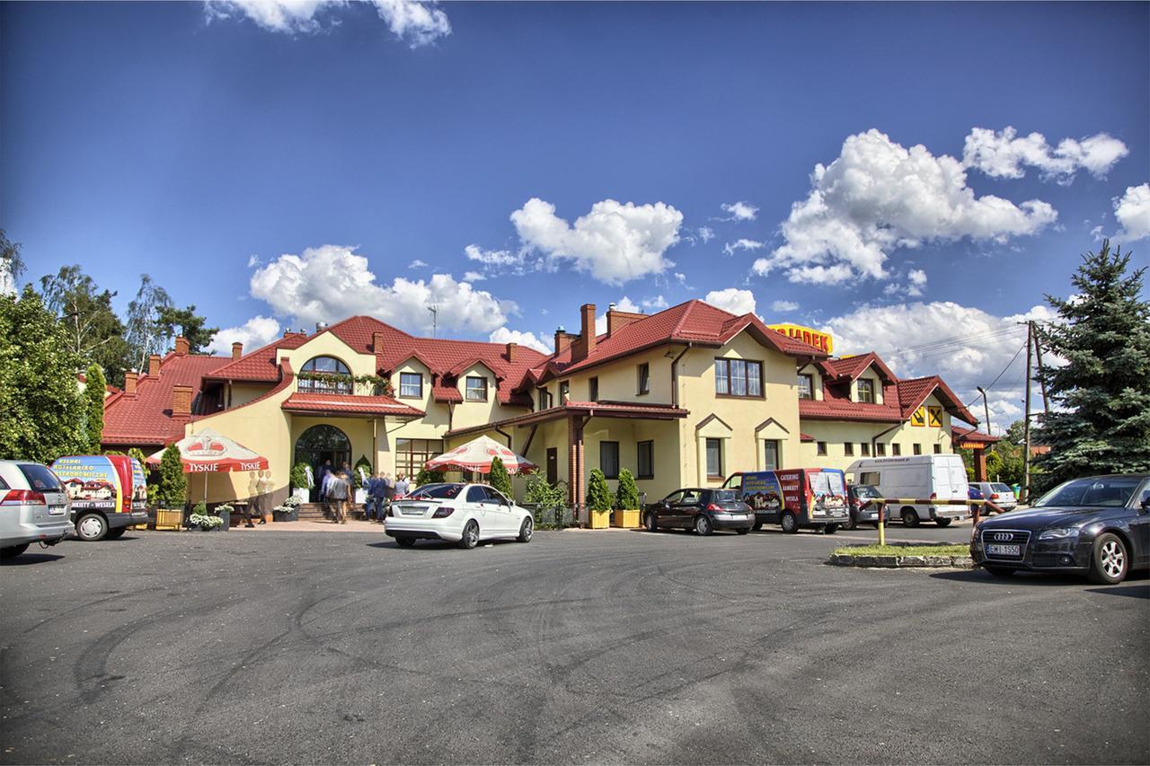 Zajazd Podjadek Osjaków Exterior foto